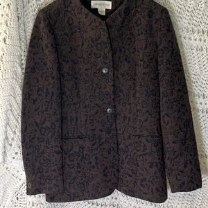 Jones New York Sz 10 2 button lined jacket brown with black floral.